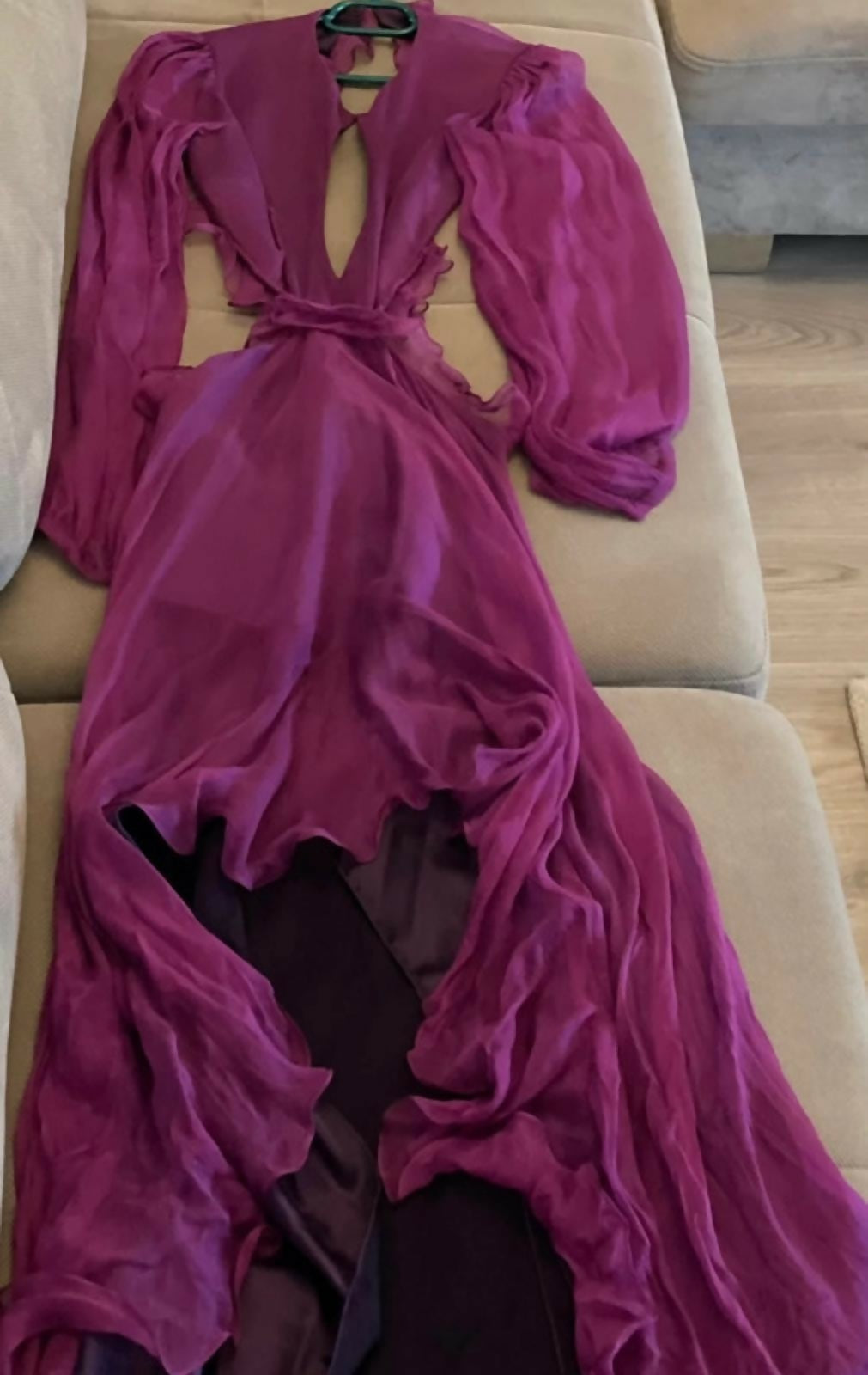 INCHIRIEREROCHIE COUTURE MONARH